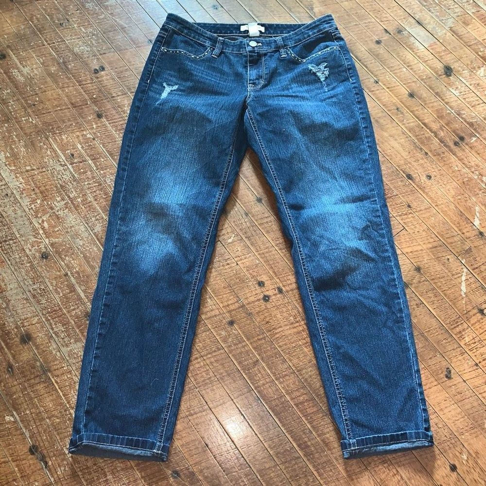 White House Black Market Blanc 4 cropped distressed jeans